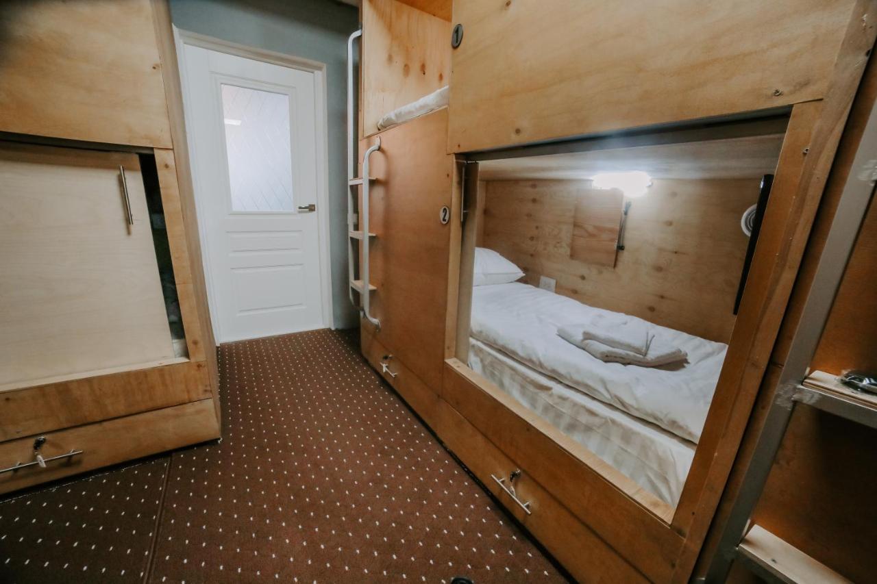 Capsule Hotel Osh Exterior photo